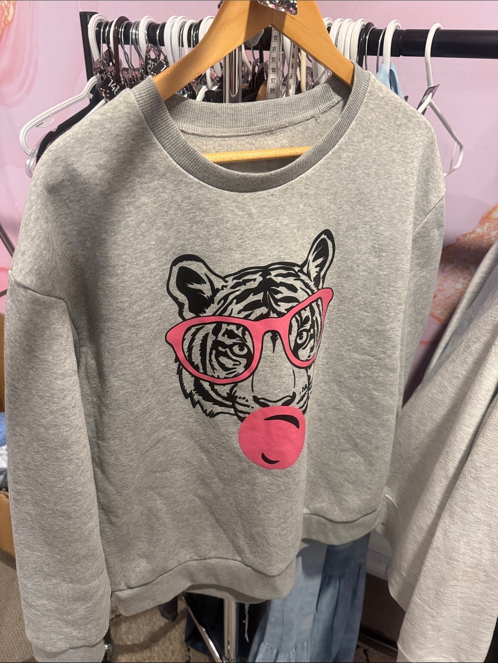 90. tiger bubble gum crew L